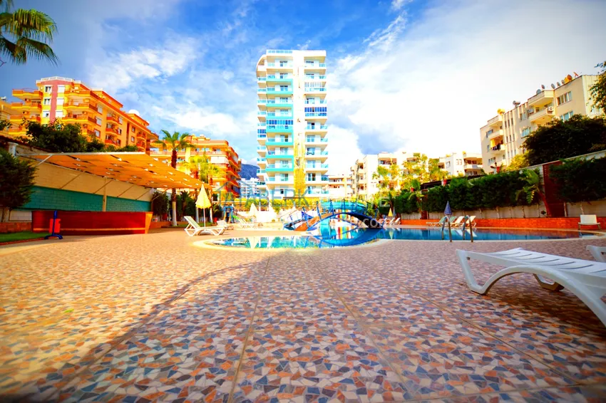 1+1 apartment for rent in Mahmutlar in a complex on the beachfront B26 7 