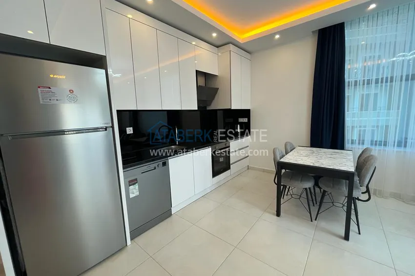 Purchase  1+1 apartment for rent for a summer vacation in Alanya Mahmutlar district  2 