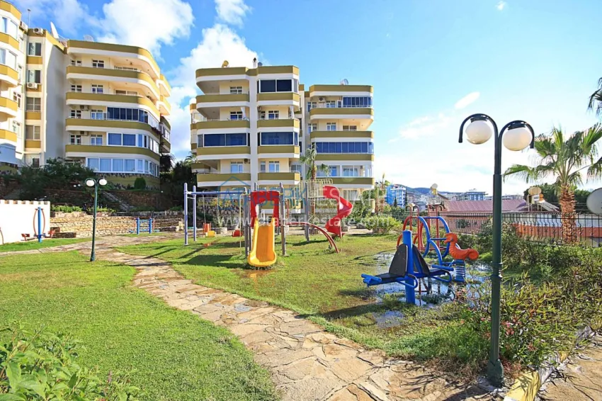 Two bedroom apartment with furniture in Mahmutlar 13 