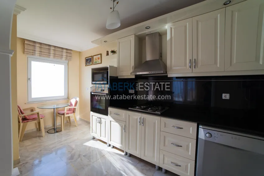 Purchase Apartment for rent in Mahmutlar on the first line with a magnificent view No. 33 13 