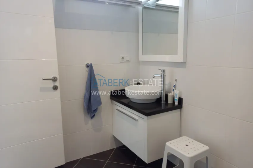 Purchase Compact 3+1 two-story penthouse with furniture in the Oba area. Real estate for a residence permit in Alanya 16 