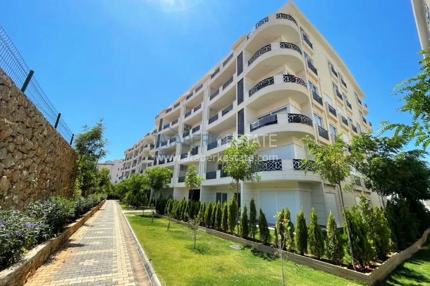 Apartments and penthouses in a new complex at prices from the developer 1 