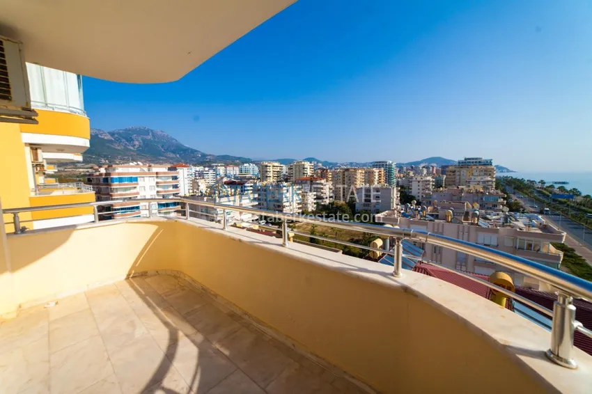 Purchase Apartment for rent in Mahmutlar on the first line with a magnificent view No. 33 21 