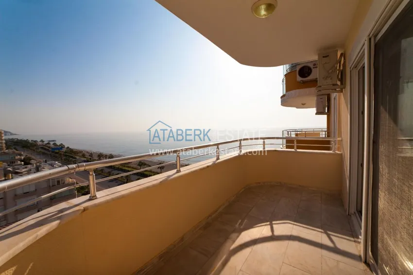 Purchase Apartment for rent in Mahmutlar on the first line with a magnificent view No. 33 29 