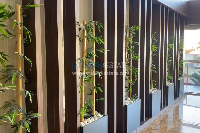 Furnished one-bedroom apartment with a glazed balcony and a panoramic open view of the sea and mountains - Gazipasa 4 