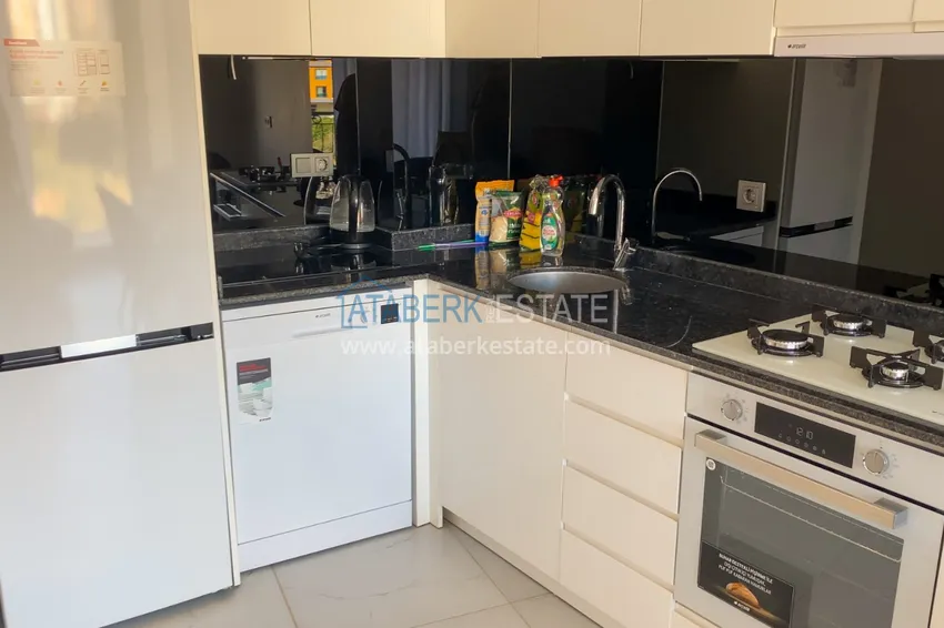 Purchase  Apartment for rent in the center of Tosmur district — Alanya, just 300 meters from the sea No. 8 3 