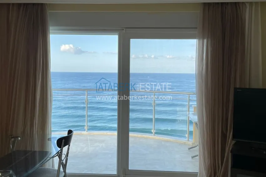 Purchase Apartment for rent in Mahmutlar on the first line with a magnificent view No. 33 8 