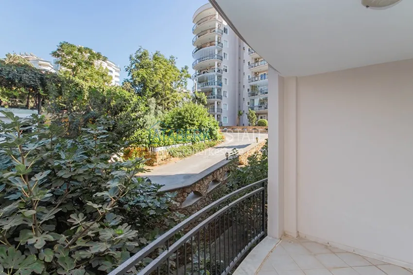 Purchase Furnished 2+1 apartment with a view of the historical fortress, Tosmur district — Alanya 16 