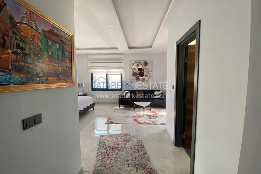 Purchase  Luxurious duplex penthouse in the center of Alanya, Hajet area 25 