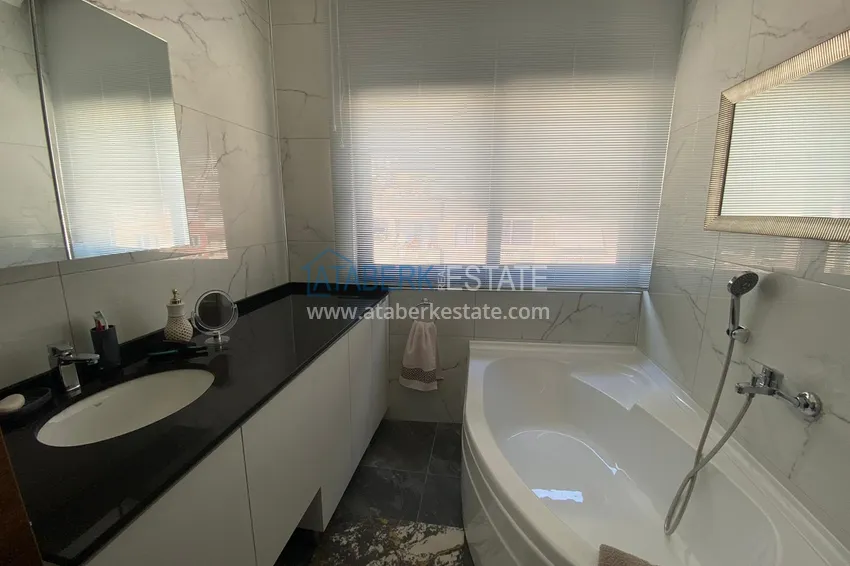 Purchase  Luxurious duplex penthouse in the center of Alanya, Hajet area 32 