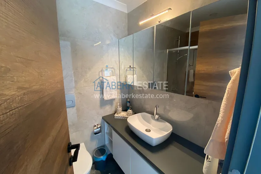 Purchase  Luxurious duplex penthouse in the center of Alanya, Hajet area 33 