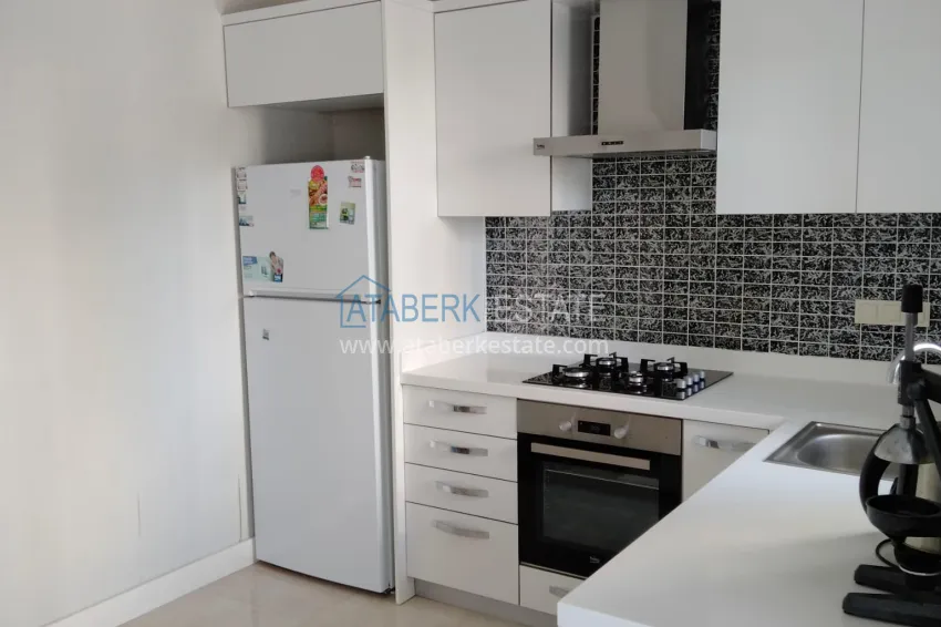 Purchase 2+1 apartment in Antalya with furniture, glazed balcony and gasification - Konyaalti district 6 