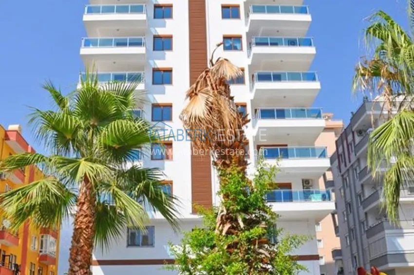 1+1 furnished apartment for rent in the center of Mahmutlar No. 4 2 