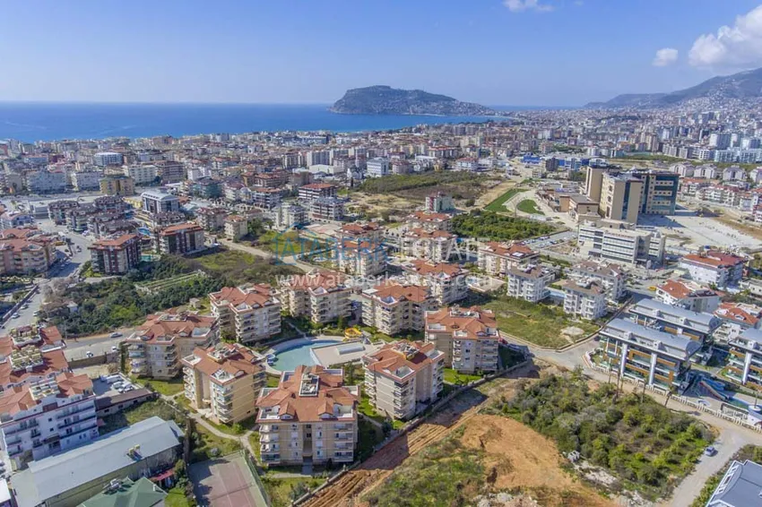 Two-bedroom apartment in Oba in a comfortable complex 2 