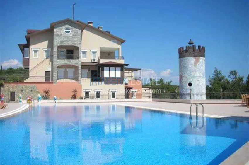 Apartment with furniture, private sauna and sea view in a townhouse – Alanya, Avsallar 10 