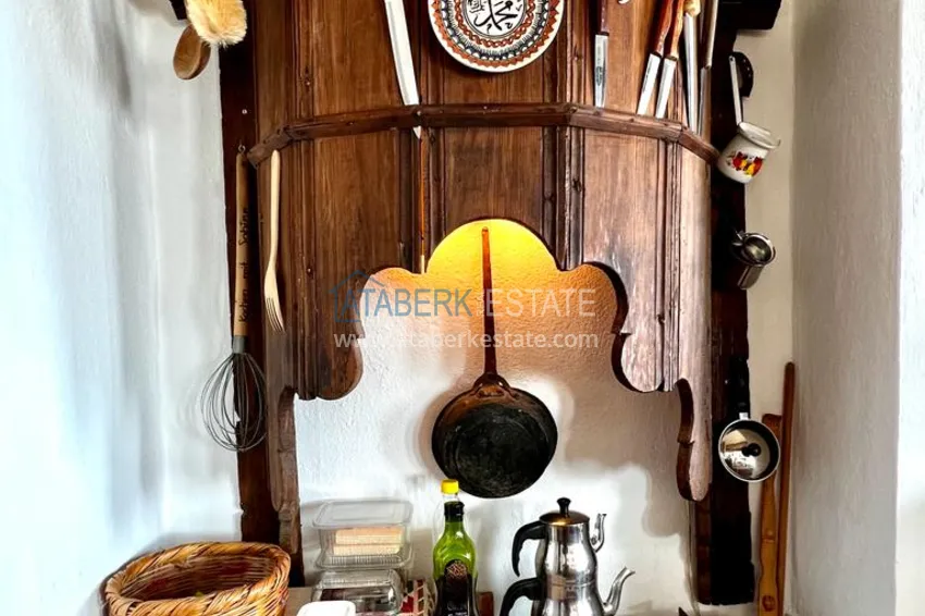 Purchase Authentic Turkish Style Apartment with Luxurious Open Sea View - Alanya Center, Kale 19 