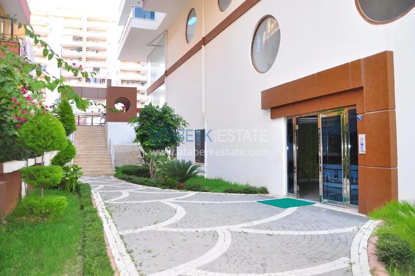 1+1 furnished apartment for rent in the center of Mahmutlar No. 4 15 