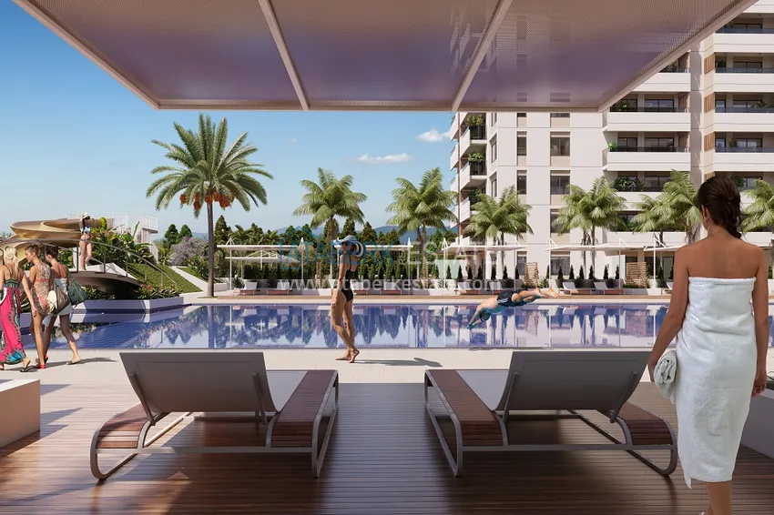 Investment-profitable premium class project on the 2nd coastline in Mersin 15