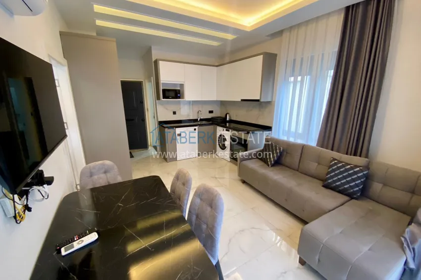 Purchase Two-bedroom apartment for rent in the center of Alanya — Keykubat beach area 1 