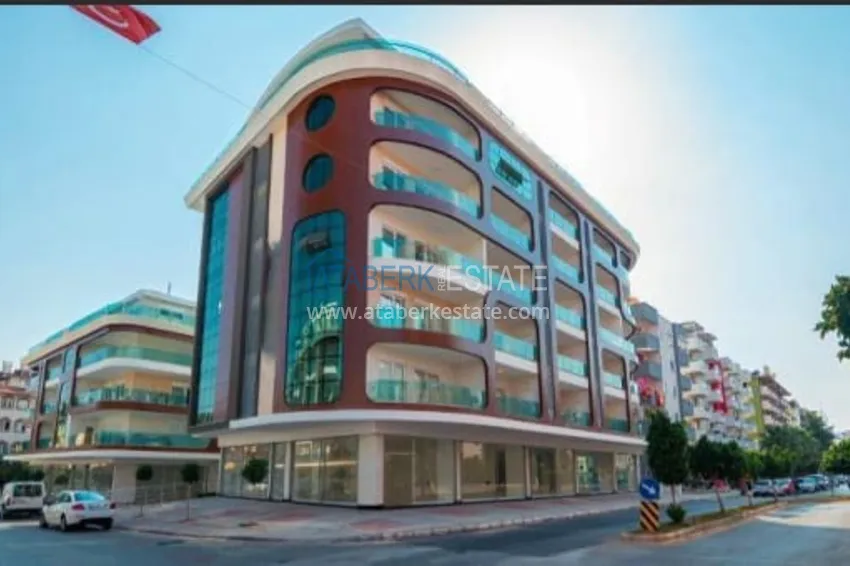 Furnished 2+1 apartment with mountain and sea views, Alanya center Cleopatra beach area 1 