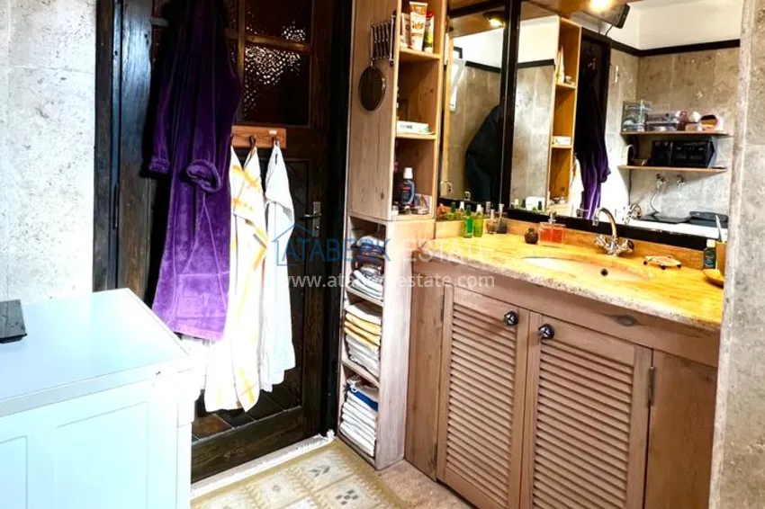 Purchase Authentic Turkish Style Apartment with Luxurious Open Sea View - Alanya Center, Kale 31 