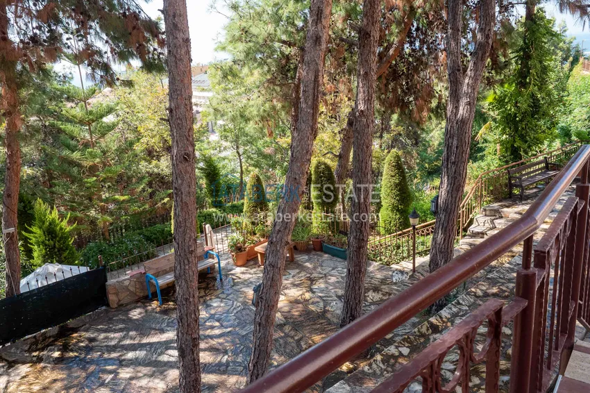 Apartment with furniture, private sauna and sea view in a townhouse – Alanya, Avsallar 20 