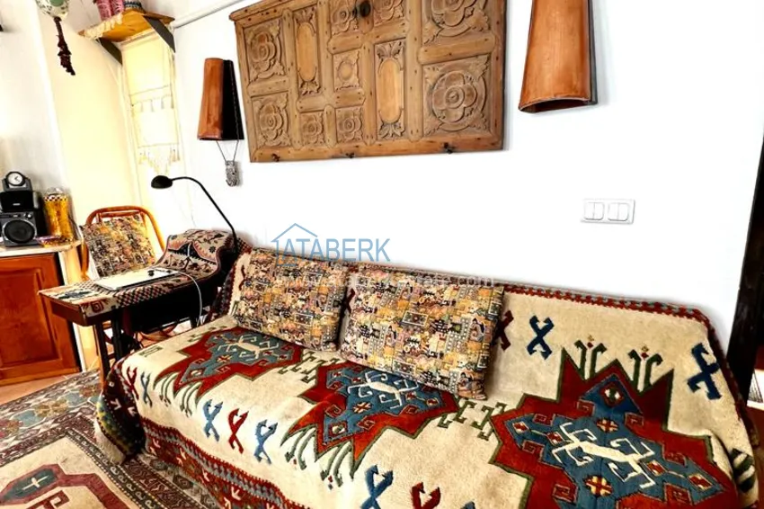 Purchase Authentic Turkish Style Apartment with Luxurious Open Sea View - Alanya Center, Kale 5 