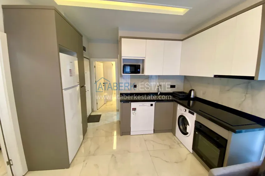 Purchase Two-bedroom apartment for rent in the center of Alanya — Keykubat beach area 3 