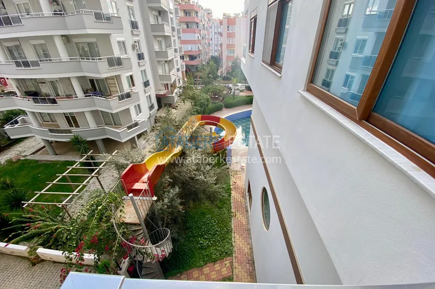 Purchase  1+1 furnished apartment for rent in the center of Mahmutlar No. 4 4 