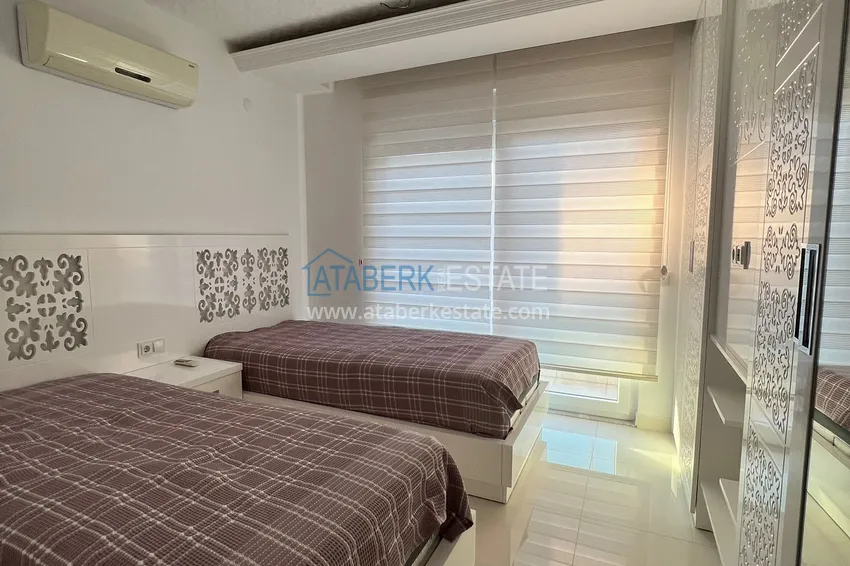 Purchase  Furnished 2+1 apartment with mountain and sea views, Alanya center Cleopatra beach area 8 