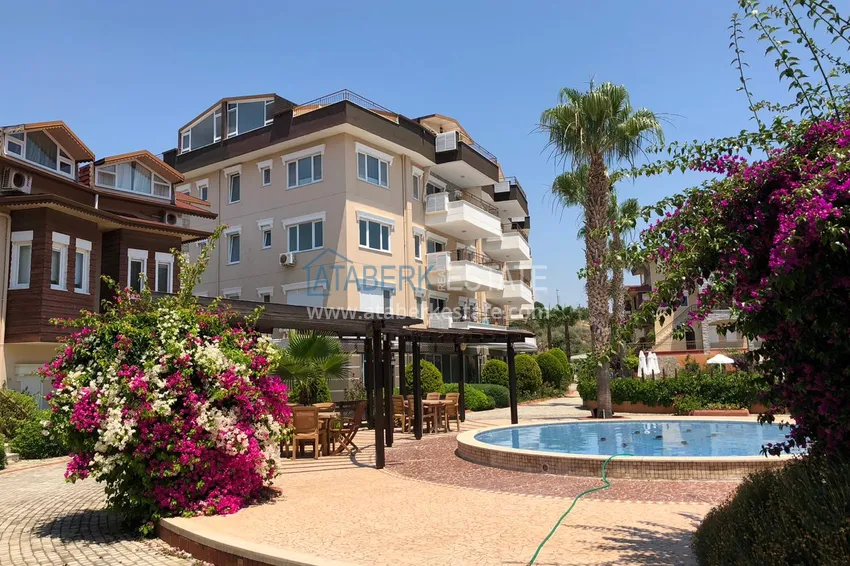Apartment with furniture, private sauna and sea view in a townhouse – Alanya, Avsallar 8 
