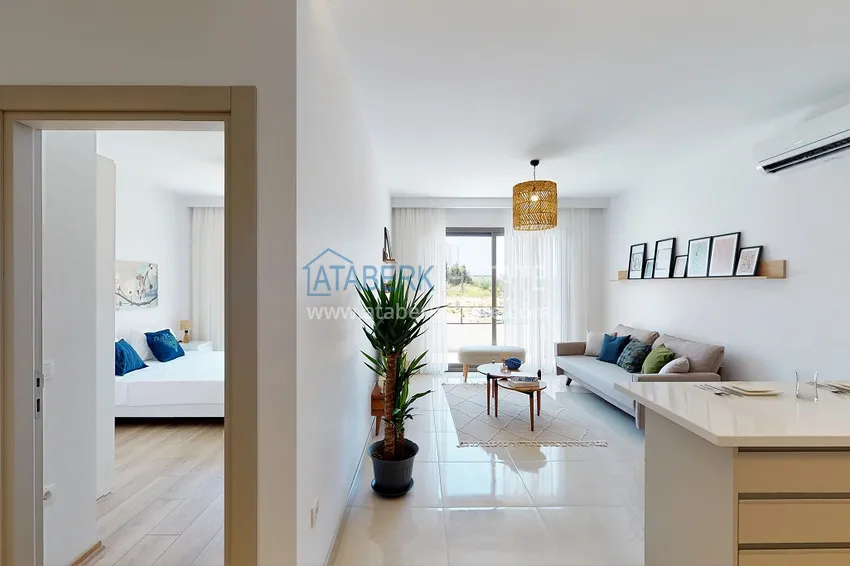 Purchase Investment-profitable premium class project on the 2nd coastline in Mersin 2