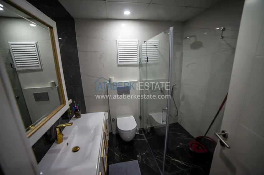 Purchase Four-room apartment from an owner with the right to obtain citizenship in Antalya, Lara district 17 