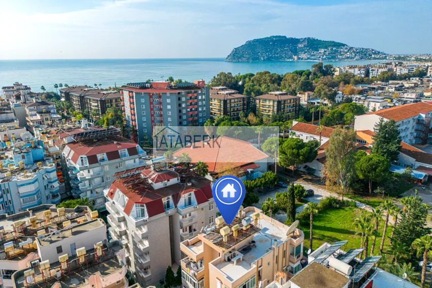 Three-room apartment in the center of Alanya - renovated with new furniture  1 