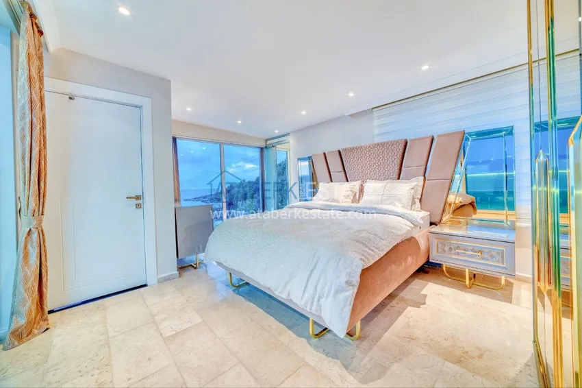 Purchase  Spectacular semi-detached villa with luxury new furniture and the right to citizenship in the Demirtas area 30 