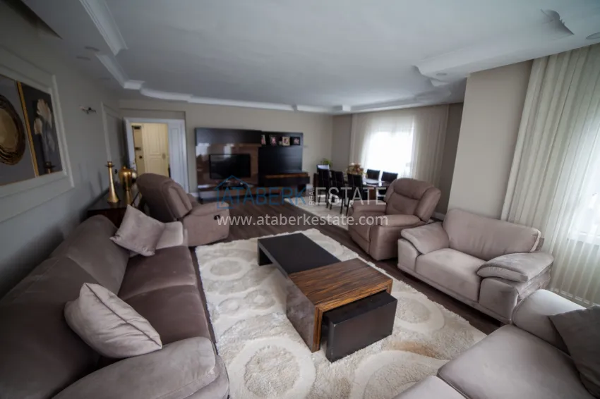 Purchase 3+1 apartment in Antalya, Lara district - with a separate kitchen and sea view, suitable for citizenship 3