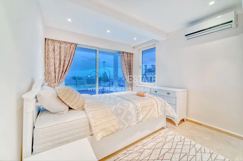 Purchase  Spectacular semi-detached villa with luxury new furniture and the right to citizenship in the Demirtas area 37 