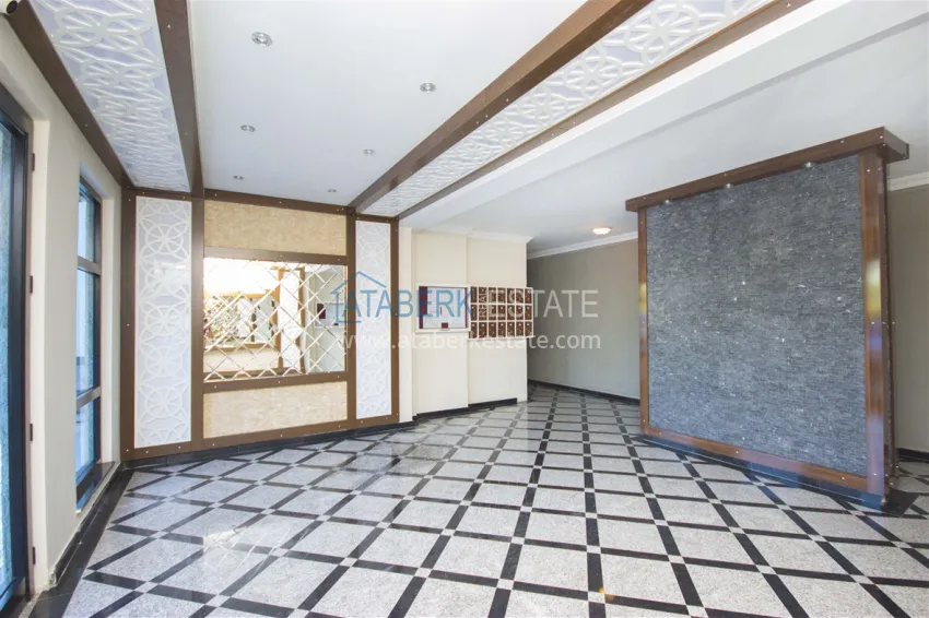 Furnished apartment in Mahmutlar with mountain views and partly sea views 4 