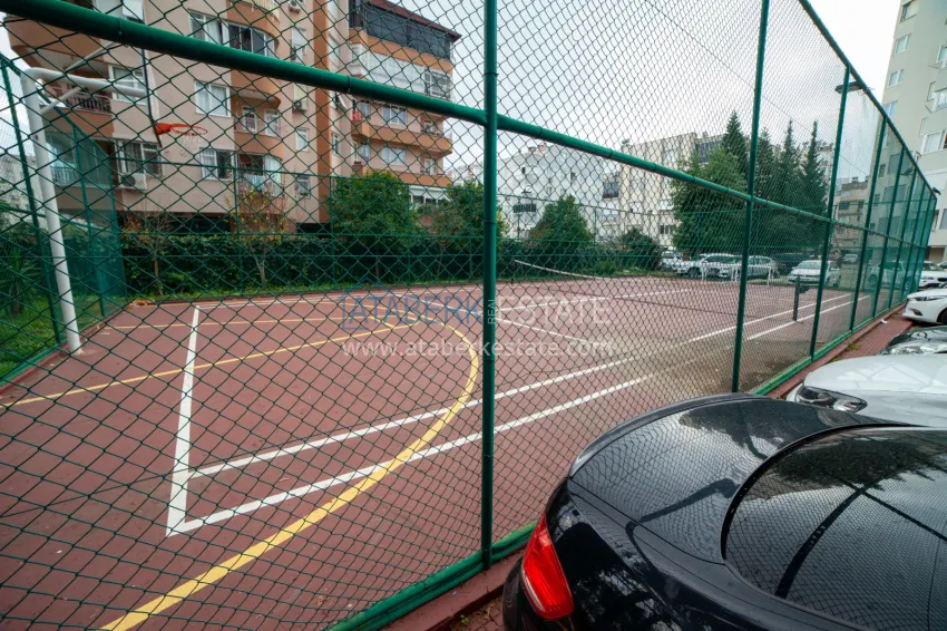 3+1 apartment in Antalya, Lara district - with a separate kitchen and sea view, suitable for citizenship 5