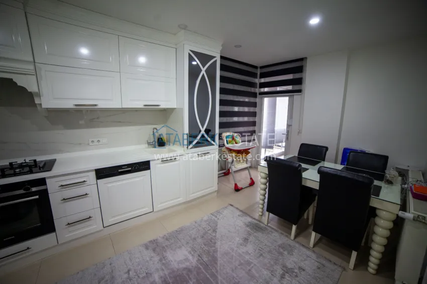 Purchase Four-room apartment from an owner with the right to obtain citizenship in Antalya, Lara district 5 