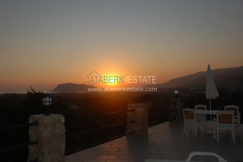 Apartment in Oba with new furniture and stunning views 8 