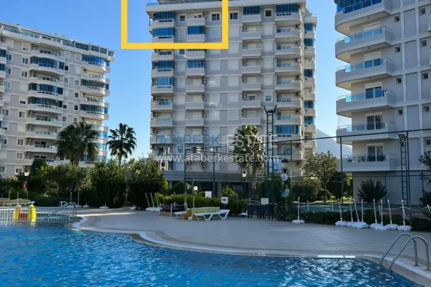 Stylish 3+1 panoramic penthouse with a modern interior in Alanya, Tosmur district 2