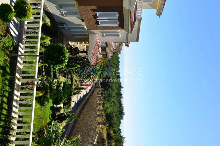 Furnished villas in a unique elite cottage village - Alanya, Avsallar 11 