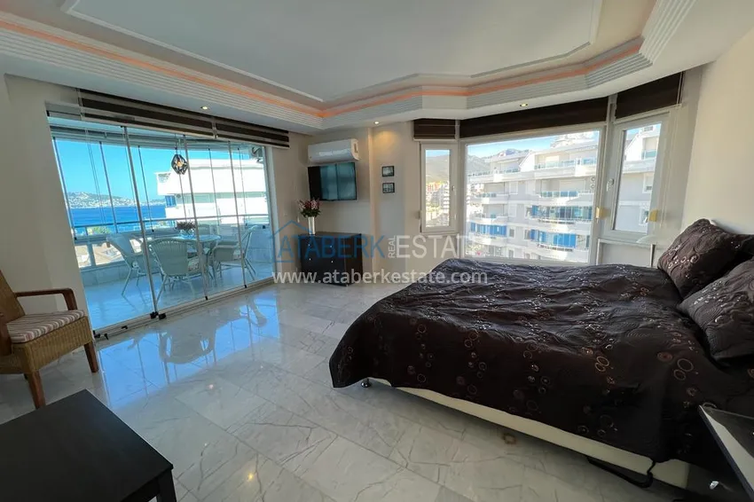 Purchase Stylish 3+1 panoramic penthouse with a modern interior in Alanya, Tosmur district 13