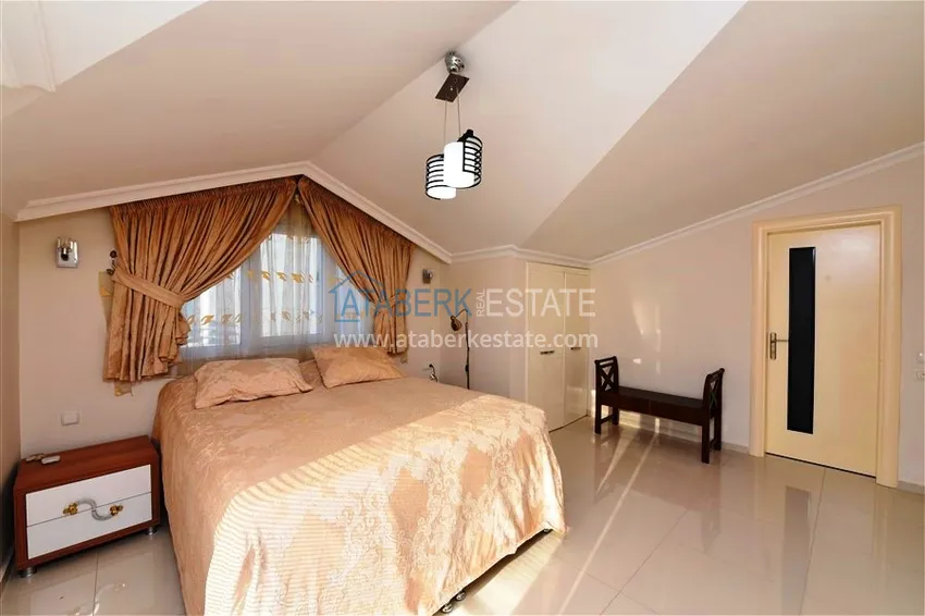 Purchase Furnished 2+1 duplex penthouse with private sauna and garage, Alanya center 13