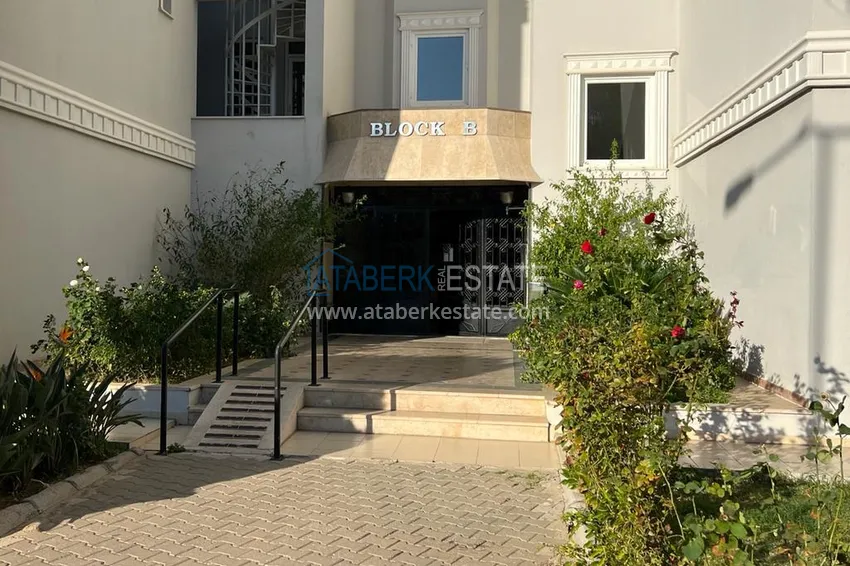 Stylish 3+1 panoramic penthouse with a modern interior in Alanya, Tosmur district 21