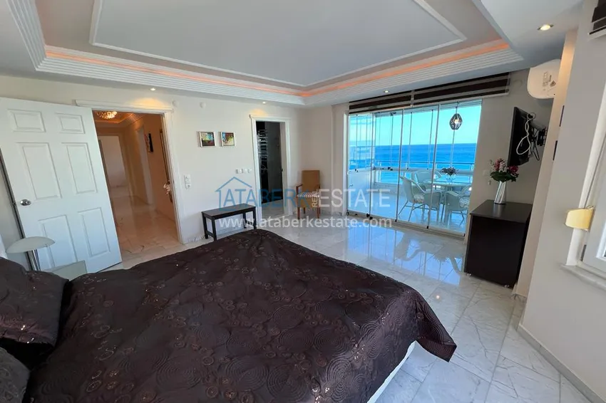 Purchase Stylish 3+1 panoramic penthouse with a modern interior in Alanya, Tosmur district 14