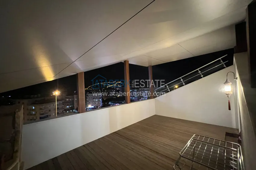 Purchase Duplex in the center of Alanya with a separate kitchen, a view of the sea and the historical fortress 18