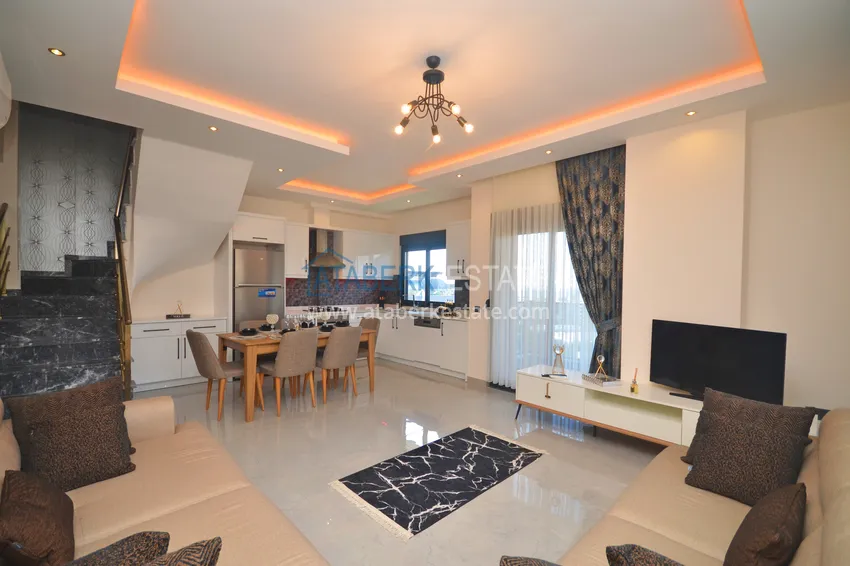 Purchase Furnished 3+1 duplex penthouse with sea view, Kargicak area - Alanya 1 