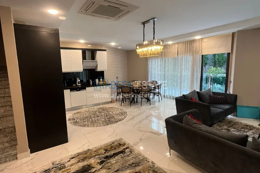 Purchase  3+1 garden duplex in a complex on the beachfront, Kargicak — Alanya 1 